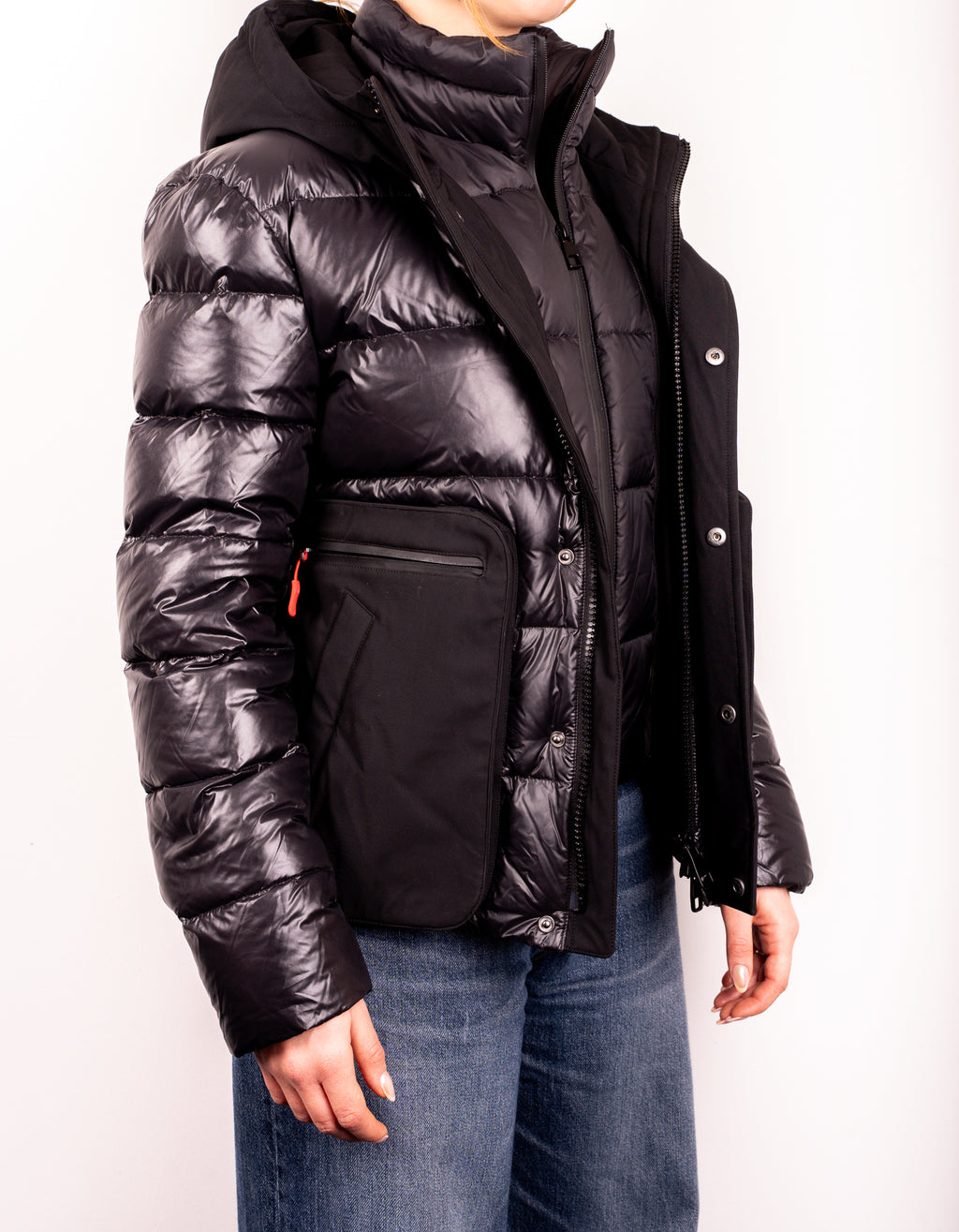Short Down Jacket – Black Edition