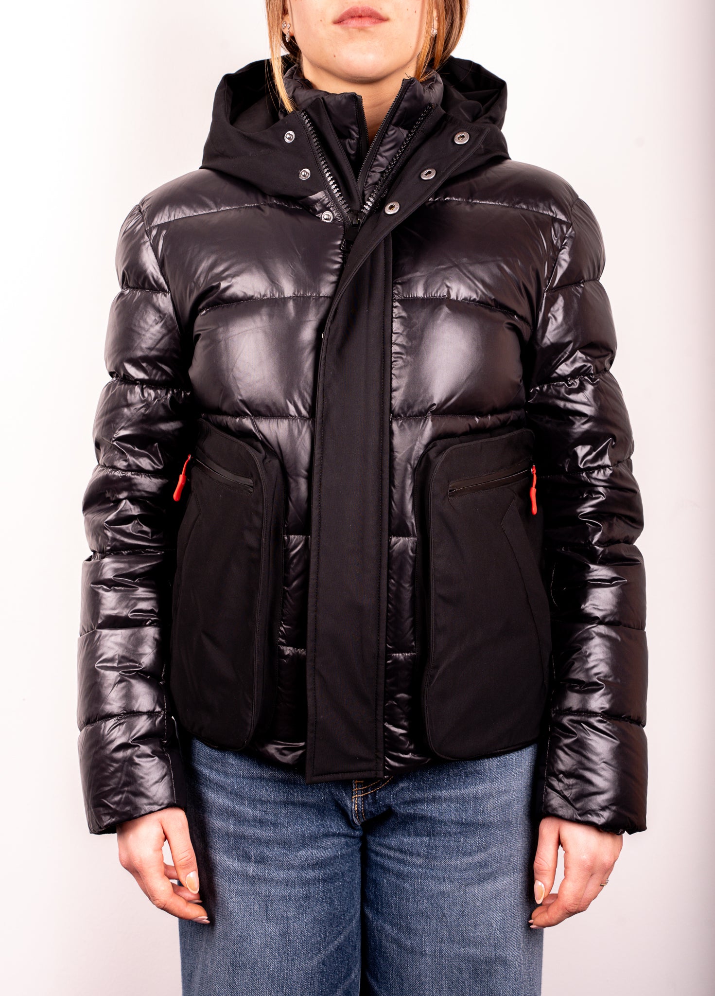 Short Down Jacket – Black Edition