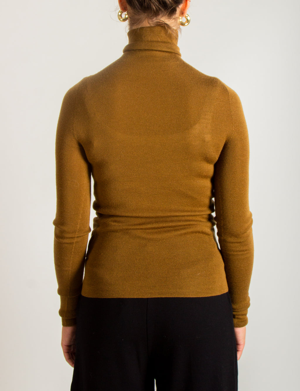 Dolcevita a coste sottili senza cuciture