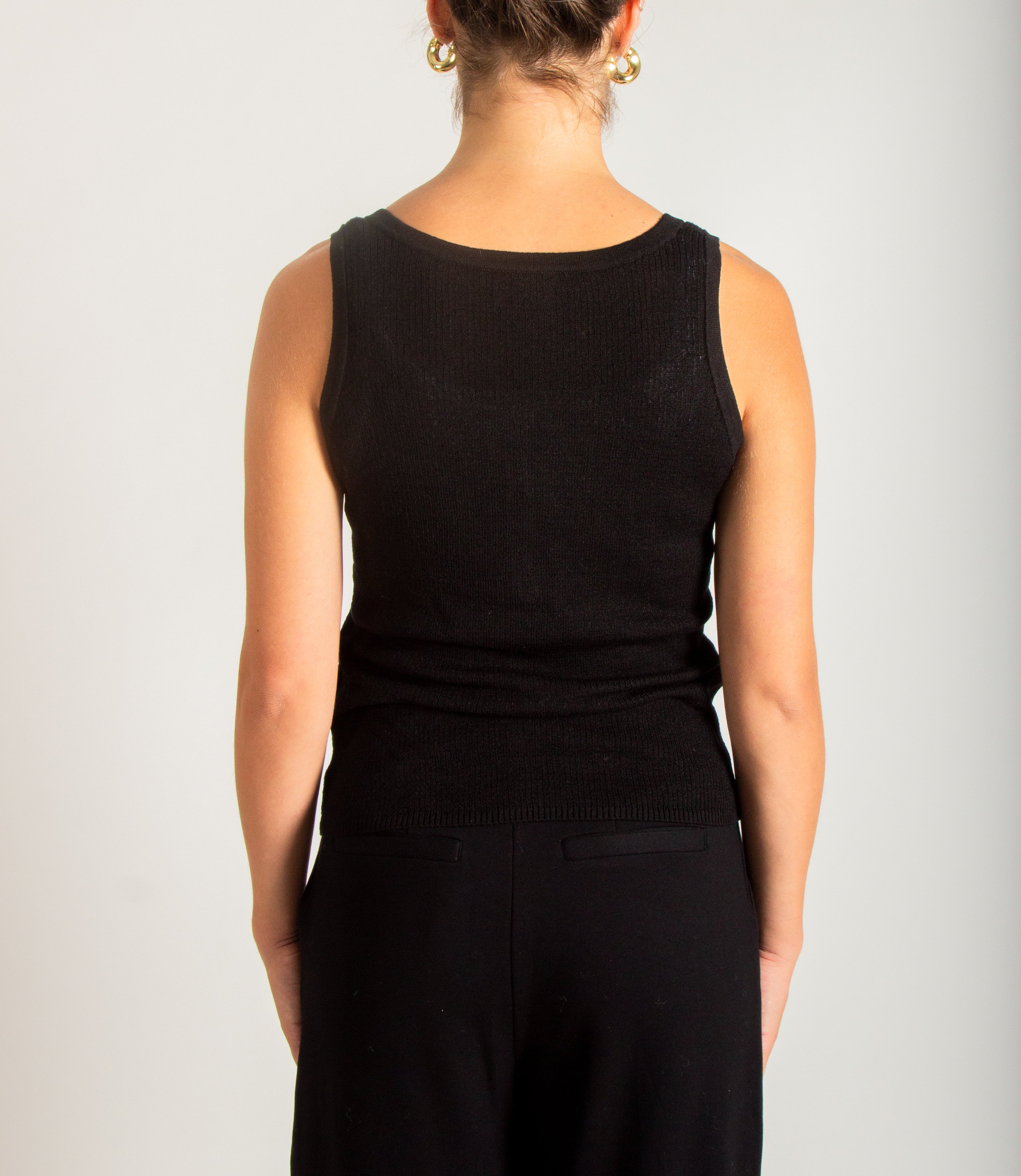 Canotta in maglia con bottoncini frontali